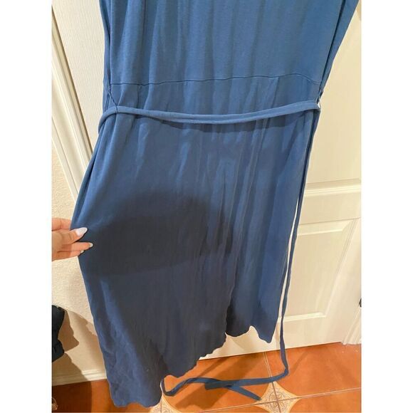 Elizabeth and James Faux Wrap Maxi Dress size medium detachable belt - Picture 5 of 8